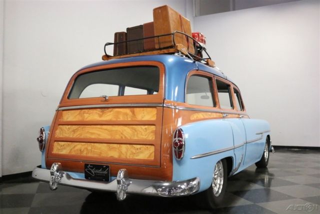 1954 Pontiac Chieftain Station Wagon - photo 12