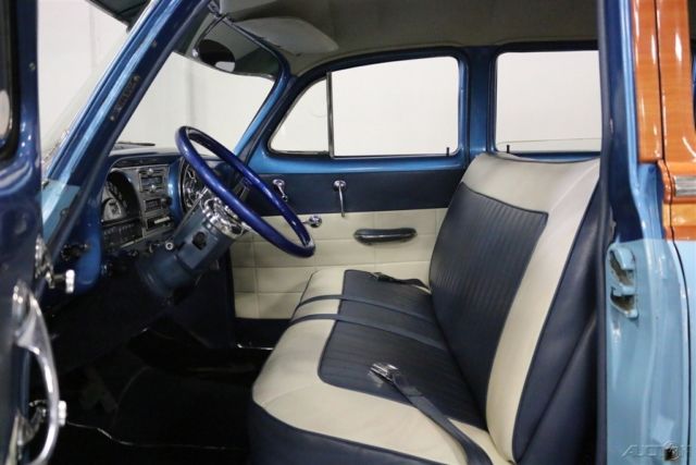 1954 Pontiac Chieftain Station Wagon - photo 4