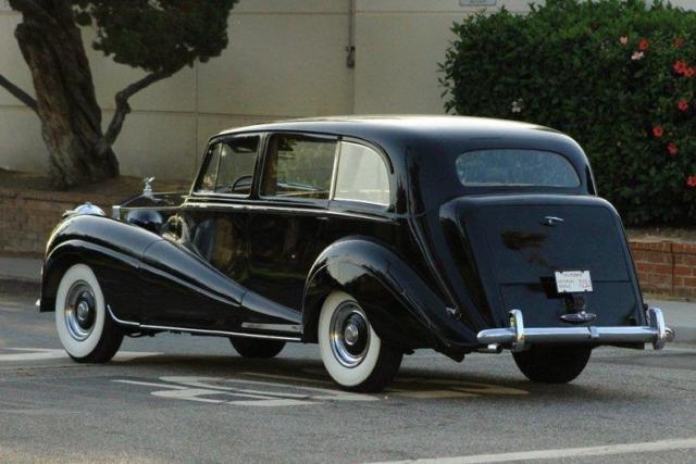 1954 Rolls-Royce Wraith Limousine - photo 3