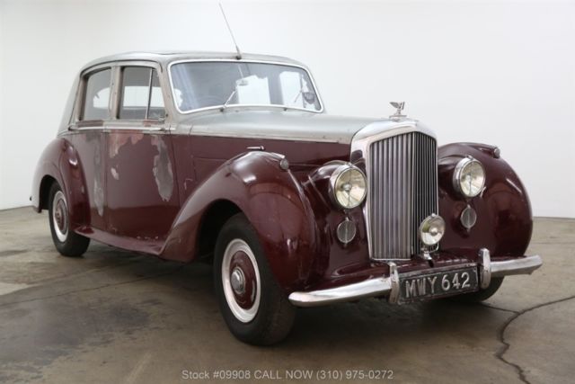 1954 Bentley R-Type Saloon