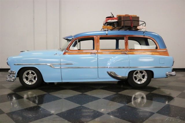 1954 Pontiac Chieftain Station Wagon - photo 2