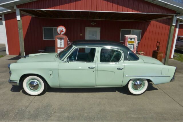 1954 Studebaker V8 Sedan - photo 4