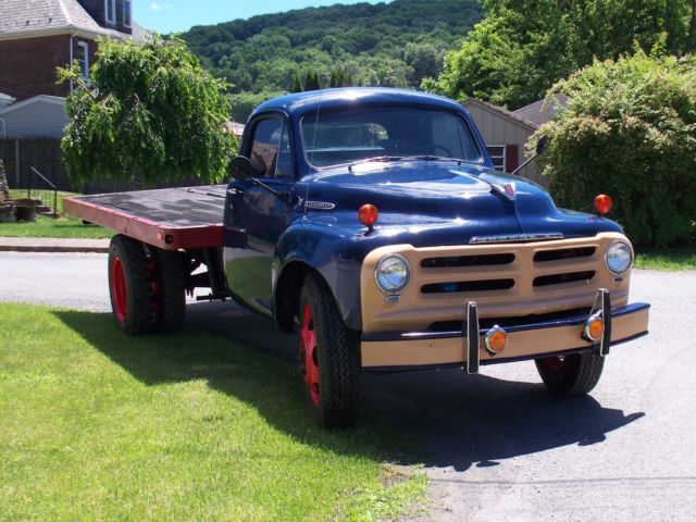 1954 Studebaker Truck - photo 2