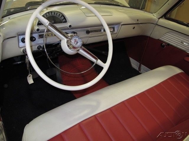 1954 Ford Crestline SUNLINER - photo 10