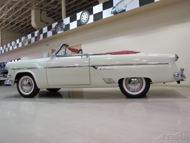 1954 Ford Crestline SUNLINER - photo 4