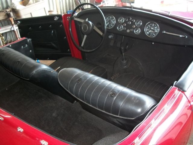 1954 Triumph Swallow Doretti 2 Litre - photo 8