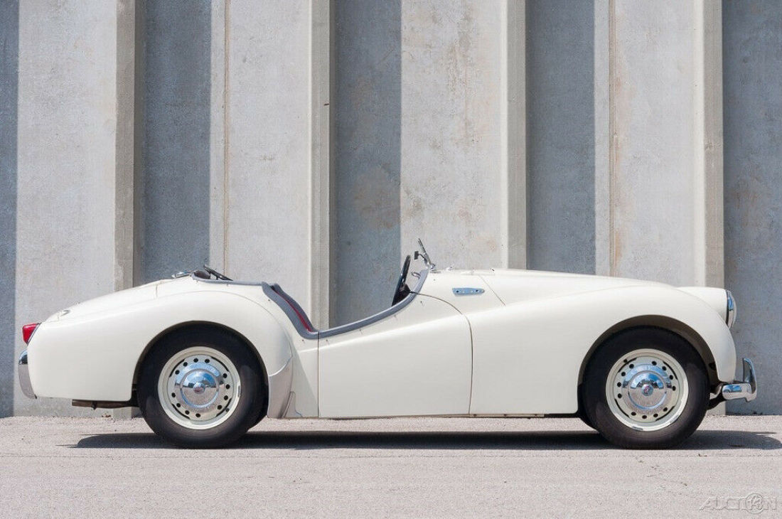 1954 Triumph TR2 TR2 Roadster - photo 2