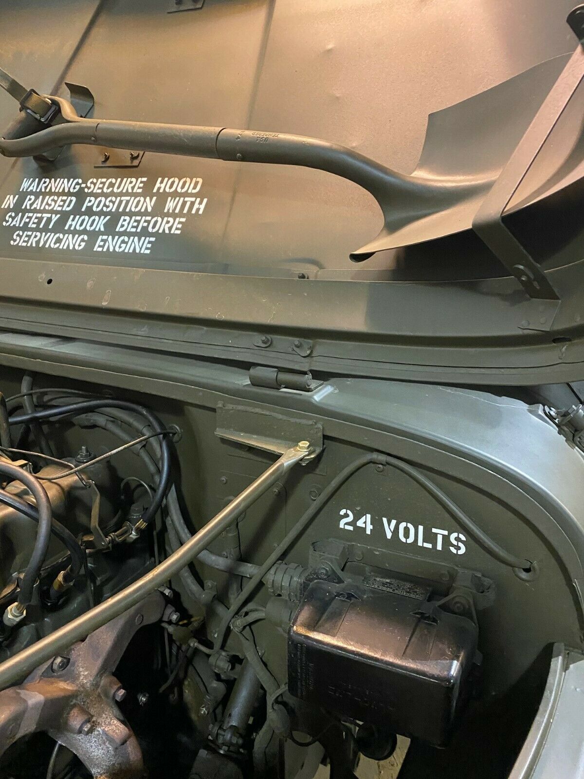 1954 Willys - photo 12
