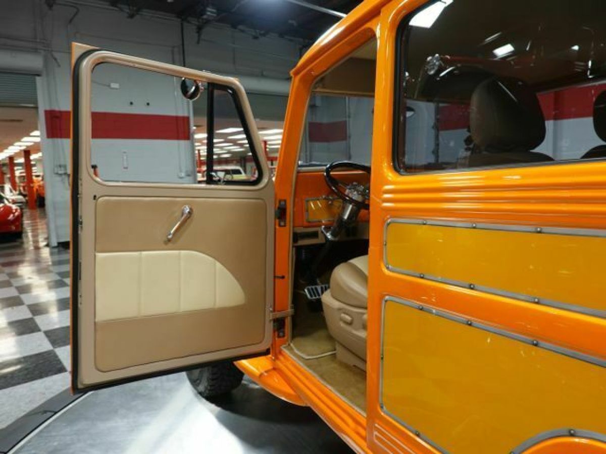 1954 Willys Utility Vehicle - photo 4