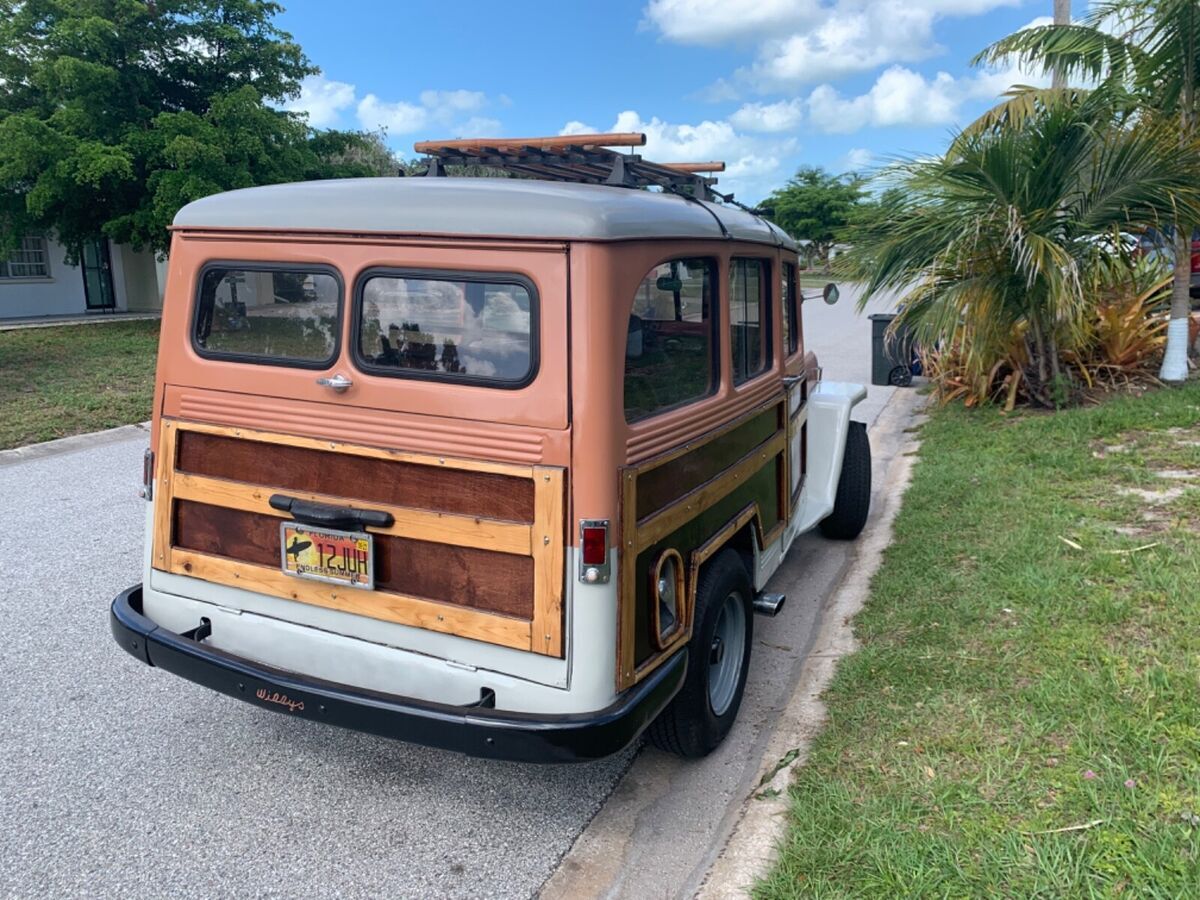 1954 Willys Wagoneer - photo 3