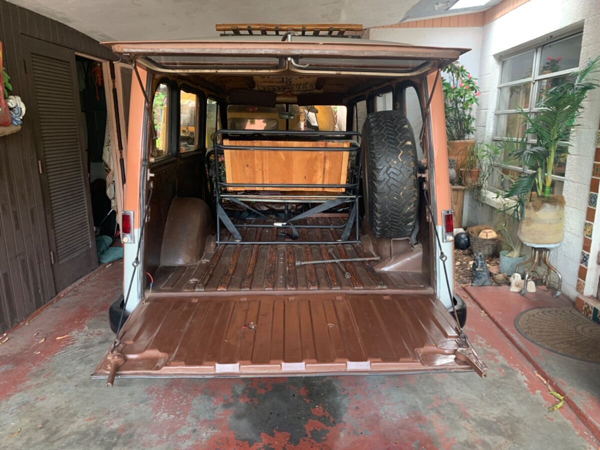 1954 Willys Wagoneer - photo 5
