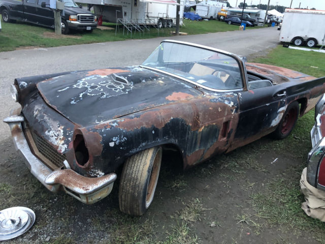 1957 Ford Thunderbird - photo 2
