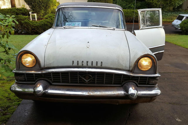 1955 Packard Patrician 4 door
