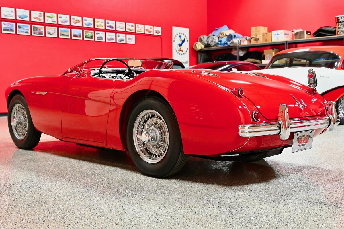 1955 Austin-Healey 100 BN2 Roadster - photo 9