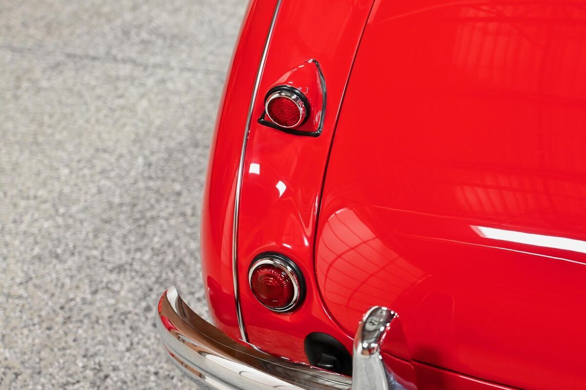 1955 Austin-Healey 100 BN2 Roadster - photo 13