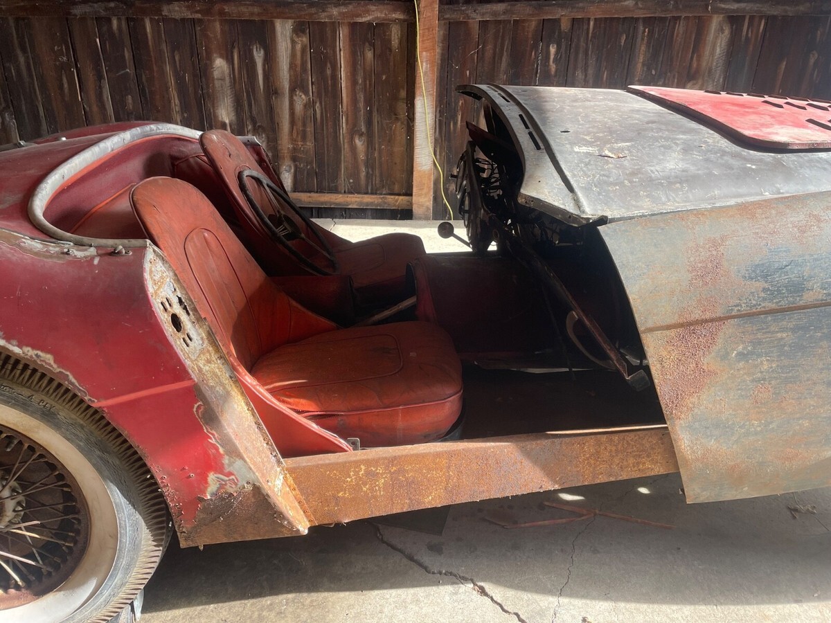 1955 Austin Healey 100 - photo 12