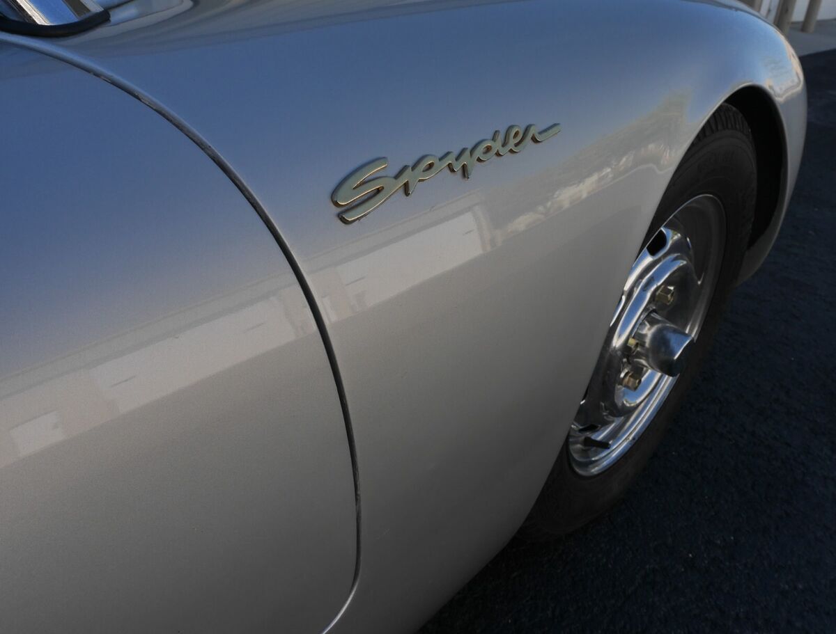 1955 Porsche 550 Leather seats and trim, burgundy - photo 5