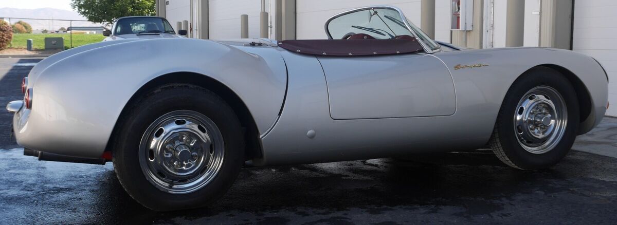 1955 Porsche 550 Leather seats and trim, burgundy - photo 7