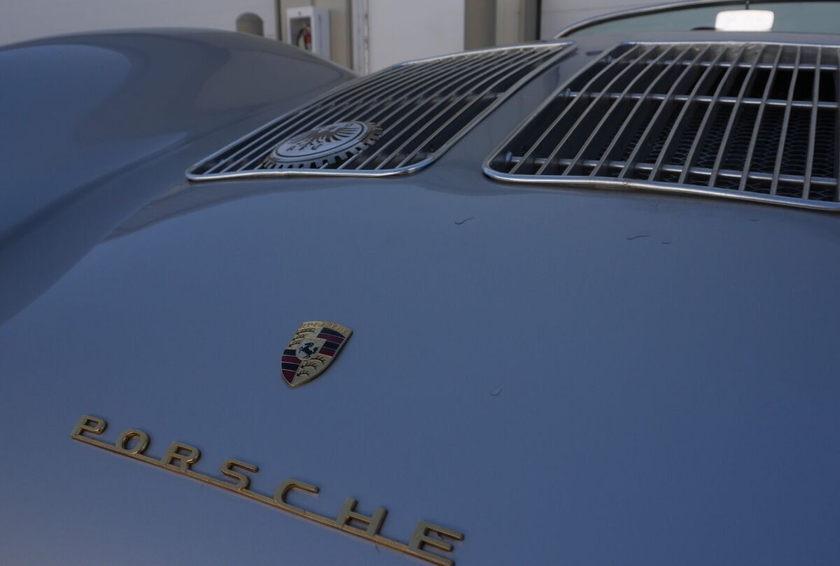 1955 Porsche 550 Leather seats and trim, burgundy - photo 8