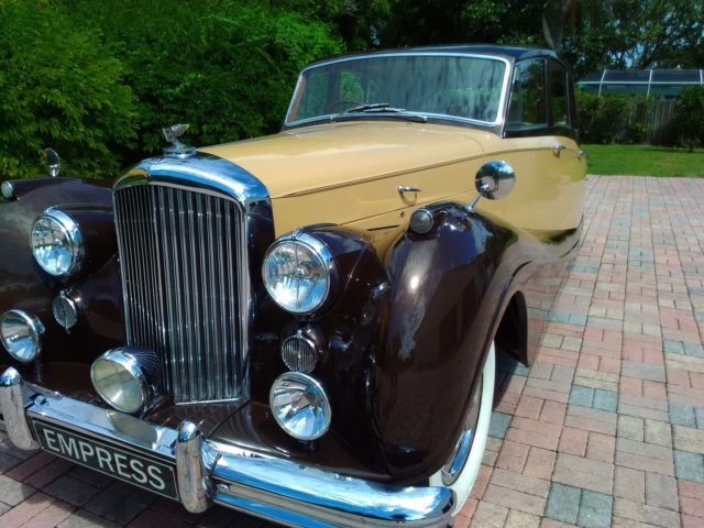 1955 Bentley Empress Freestone & Webb Coach built - photo 2