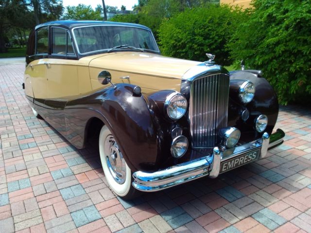 1955 Bentley Empress Freestone & Webb Coach built - photo 3