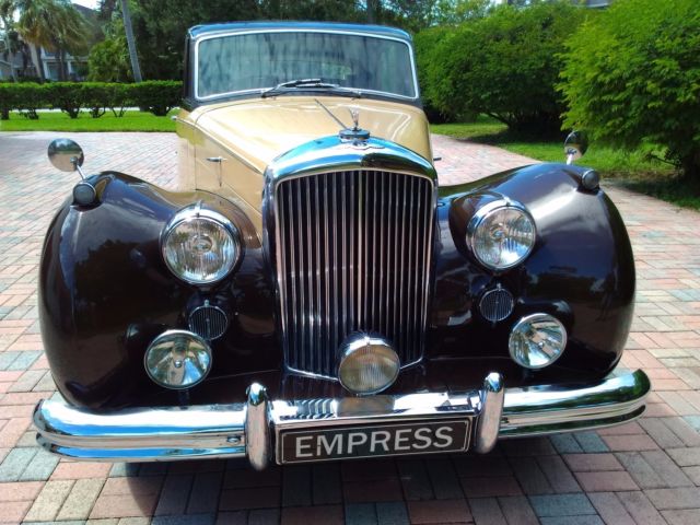 1955 Bentley Empress Freestone & Webb Coach built - photo 4