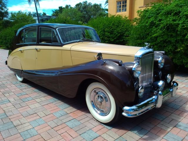 1955 Bentley Empress Freestone & Webb Coach built - photo 9