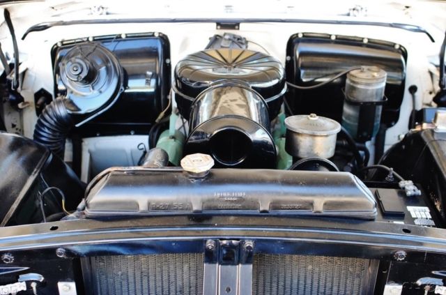 1955 Buick Roadmaster 2 Door Hardtop V8 Automatic Trans, Power Steering, - photo 9