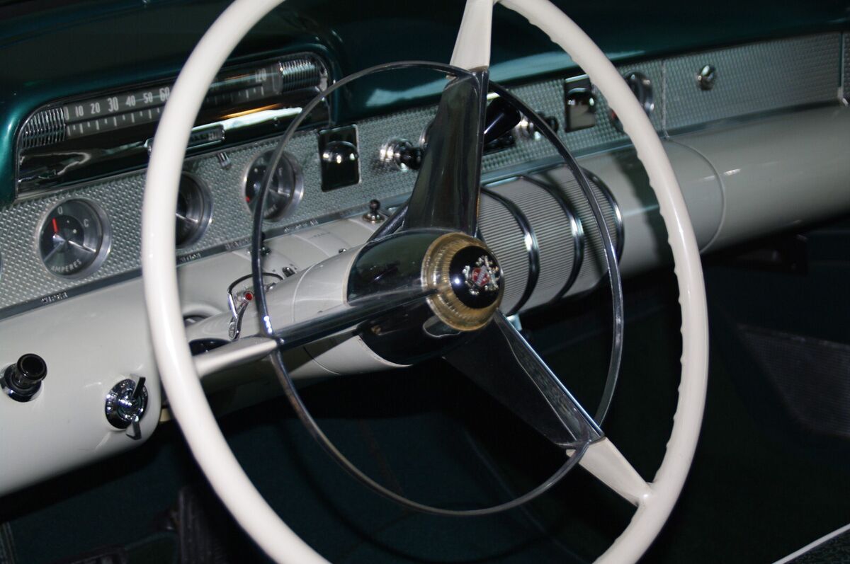 1955 Buick Roadmaster - photo 2