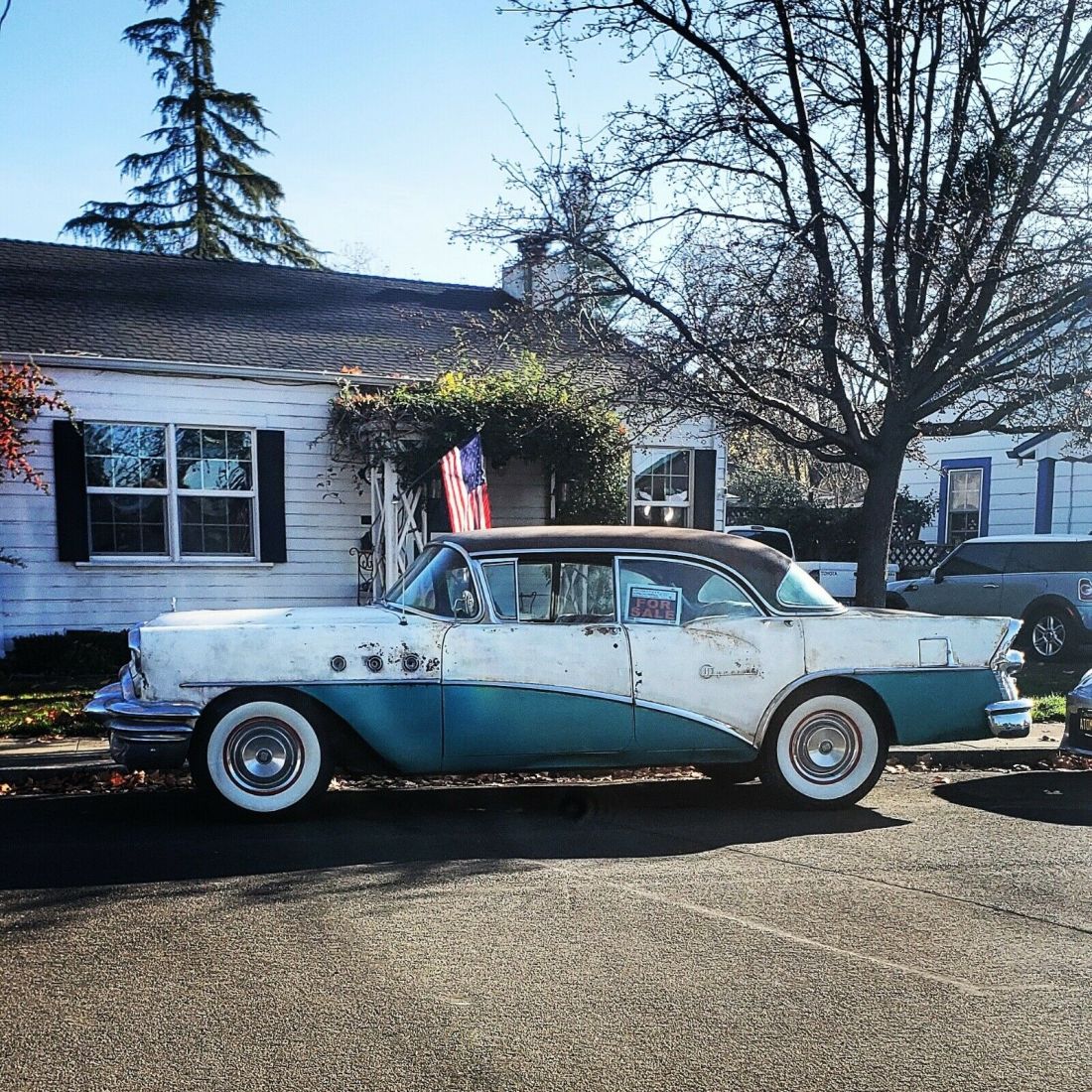 1955 Buick Special Sedan White/Green 264 Automatic 1955 Buick Special