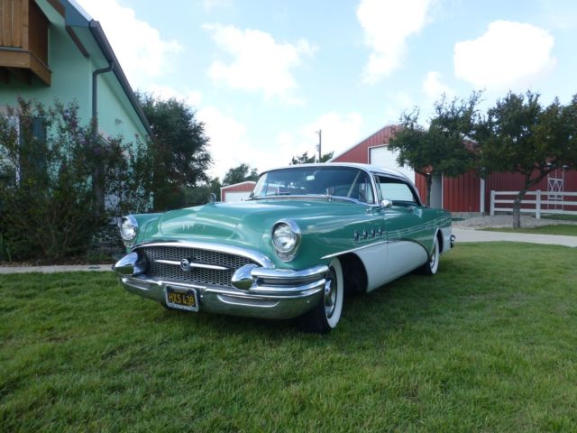 1955 Buick Roadmaster Super - photo 2