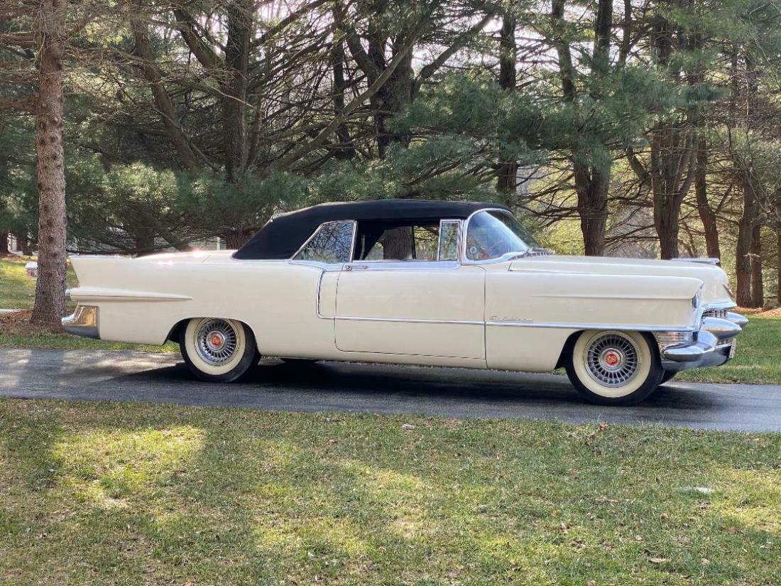 1955 Cadillac Eldorado Biarritz - photo 12
