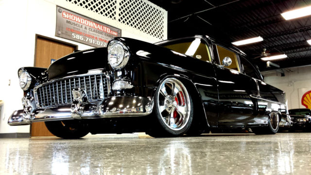 1955 CHEVROLET 210 POST CAR - OVER THE TOP RESTORATION - AIR RIDE, BLOWER - WOW 1955 Chevrolet Bel Air/150/210 210