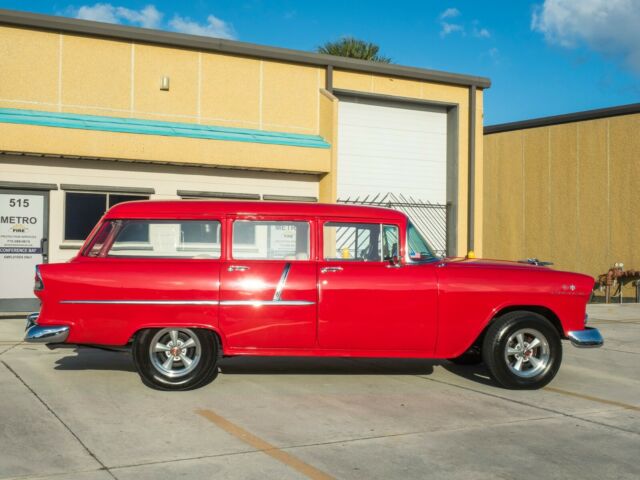 1955 Chevrolet Bel Air/150/210 Wagon - photo 2