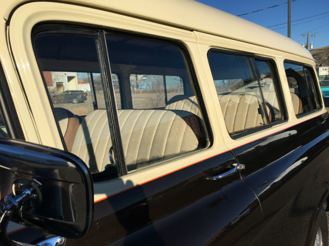 1955 Chevrolet Suburban 3100 - photo 5
