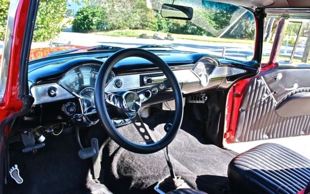 1955 Chevrolet Bel Air/150/210 Bel-Air Resto-Mod / NM Car / RUST FREE!!! - photo 7