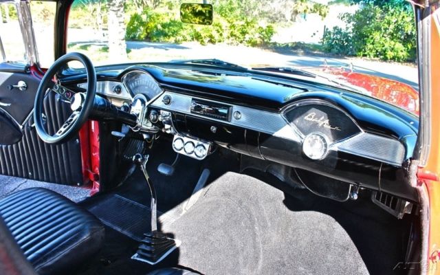 1955 Chevrolet Bel Air/150/210 Bel-Air Resto-Mod / NM Car / RUST FREE!!! - photo 8