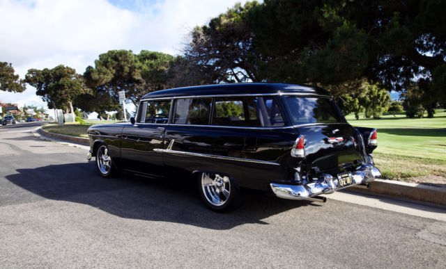1955 Chevrolet Bel Air/150/210 "Handyman" Restomod Rare #1 Condition - photo 2