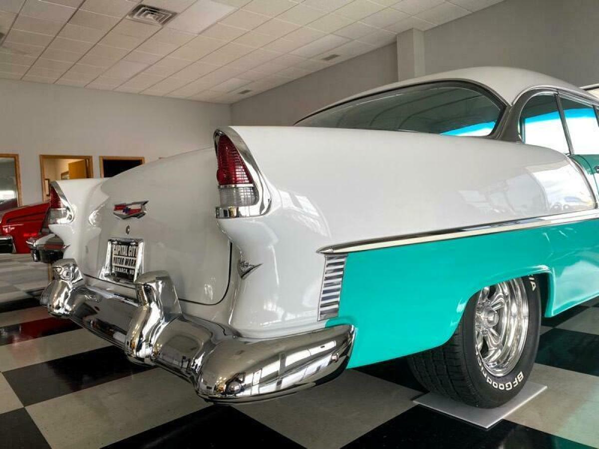 1955 Chevrolet Bel Air/150/210 Belair V-8 2-dr hardtop - photo 9