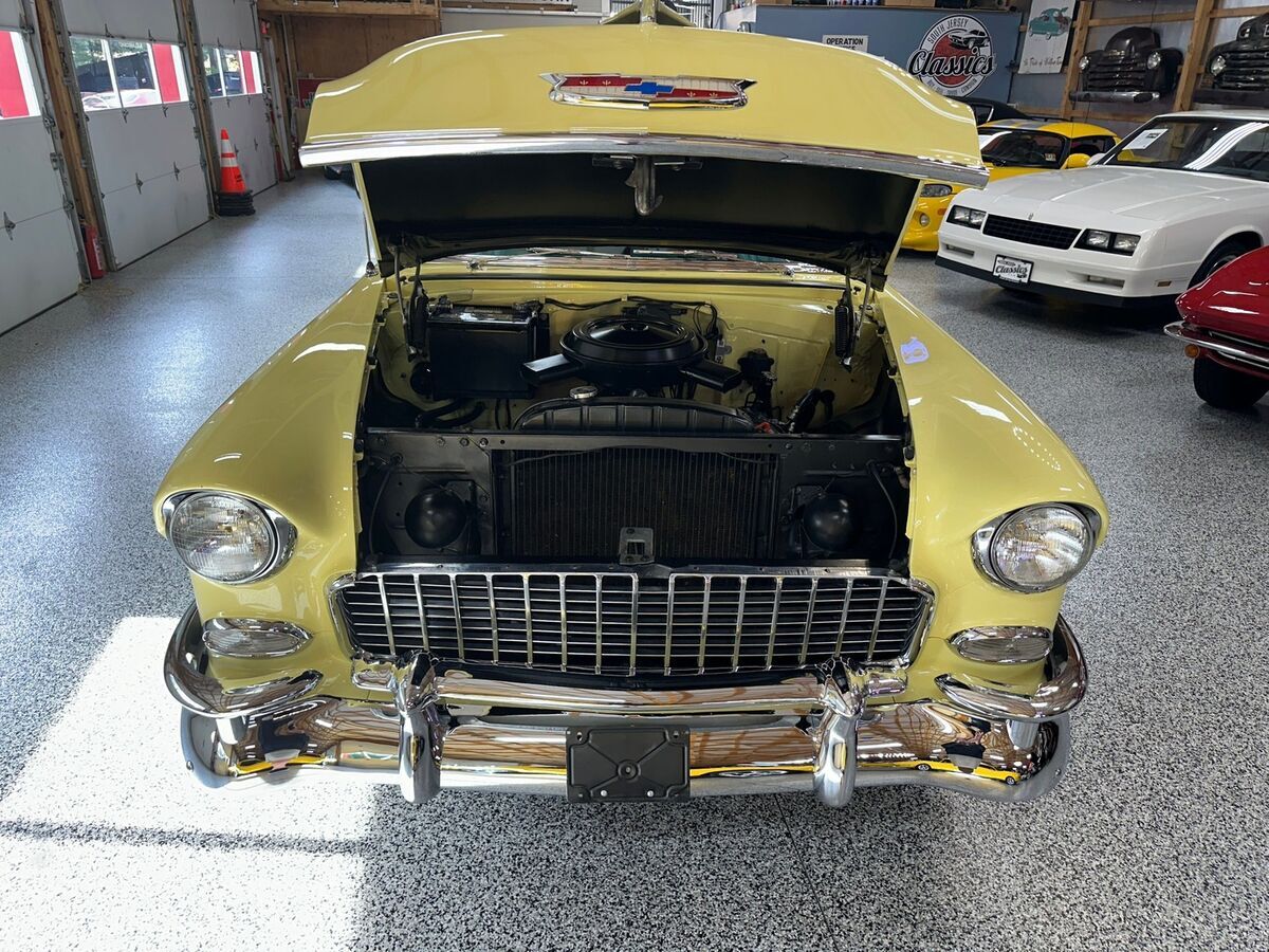 1955 Chevrolet Bel Air Convertible V8 - Automatic - Power Steering - Beautiful - photo 9