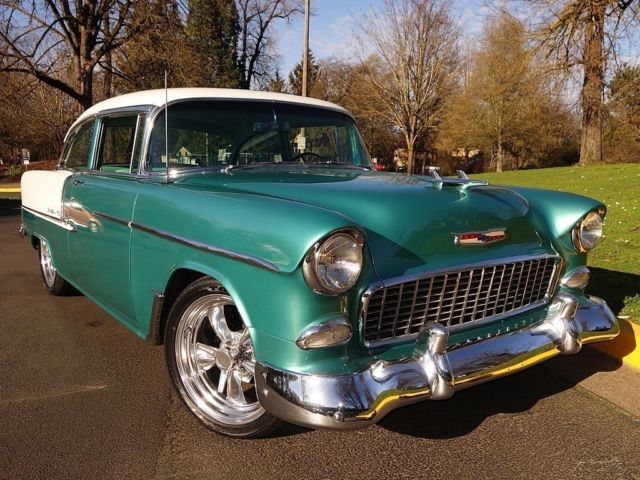 1955 Chevrolet Bel Air Neptune Green and Shoreline Beige 454 V8 700r4 PS PDB 1955 Chevrolet Bel Air/150/210 2 Door Post