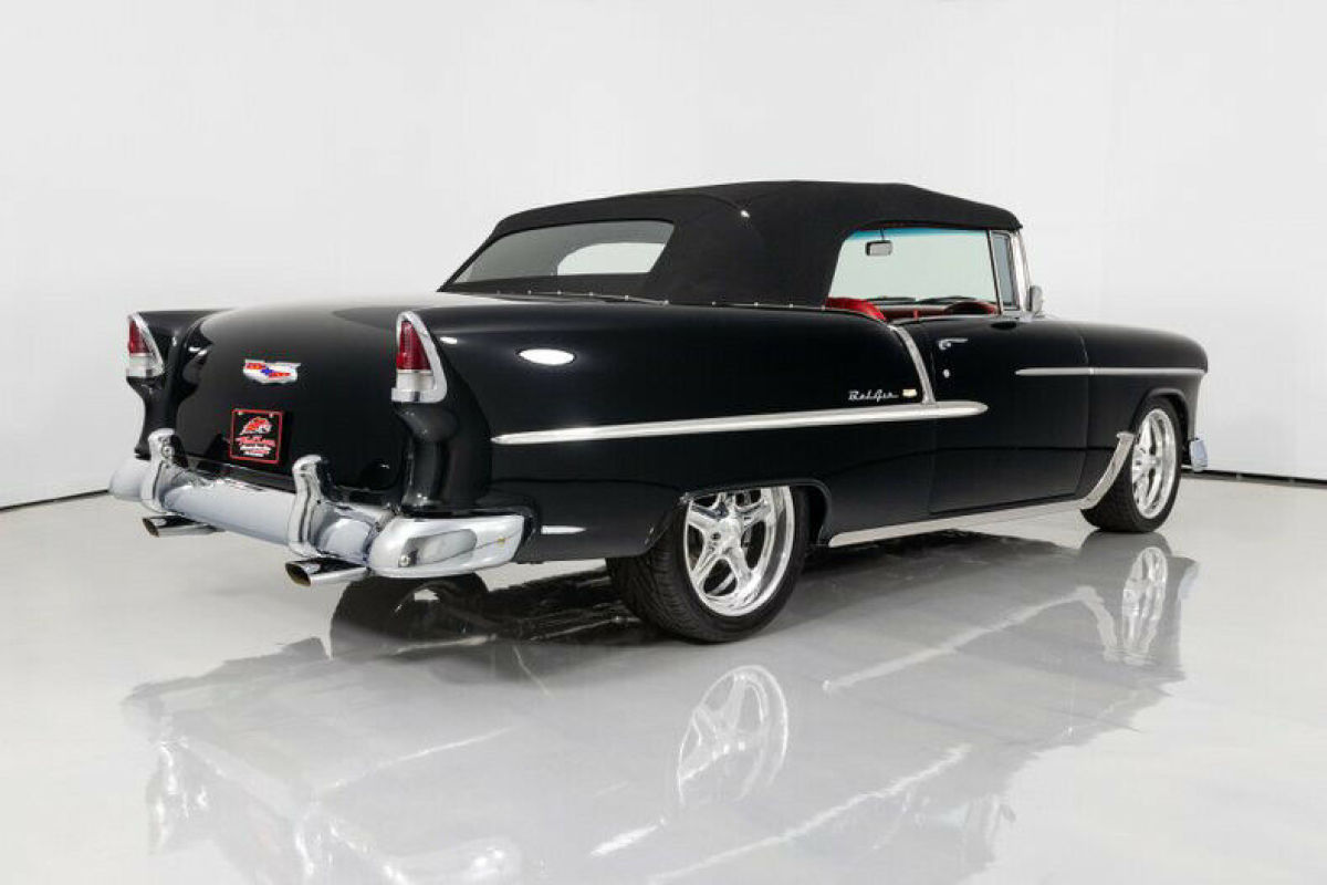 1955 Chevrolet Bel Air/150/210 Restomod Convertible - photo 10