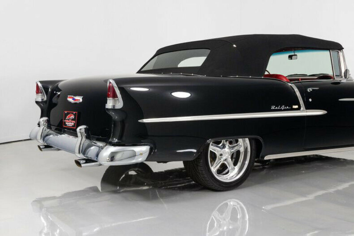 1955 Chevrolet Bel Air/150/210 Restomod Convertible - photo 11