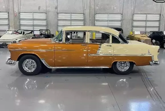 1955 Chevrolet Bel Air sedan Restomod 1955 Chevrolet Bel Air/150/210 Bel Air