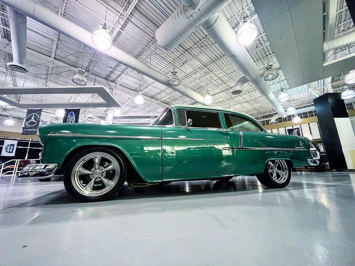 1955 Chevrolet Bel Air/150/210 - photo 2