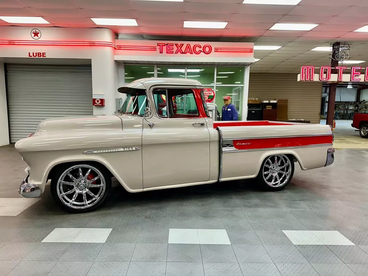 1955 Chevrolet Cameo 3100 Restomod Pick Up 1955 Chevrolet Cameo