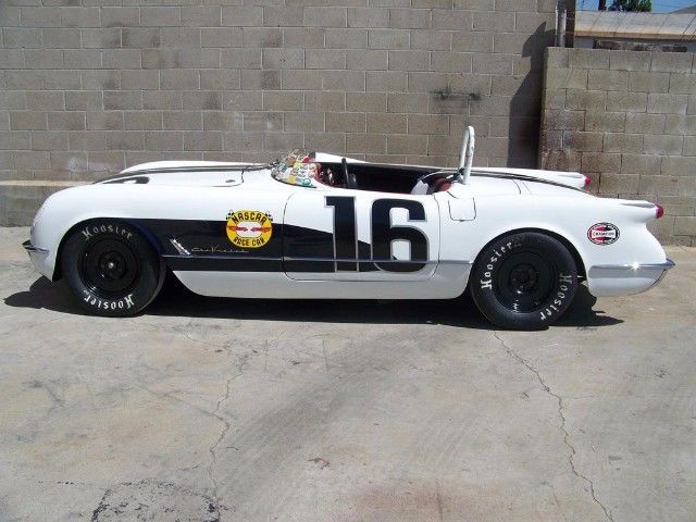 1955 Chevrolet Corvette Vintage Race Car - photo 13