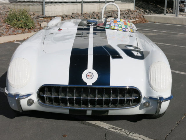 1955 Chevrolet Corvette Vintage Race Car - photo 4