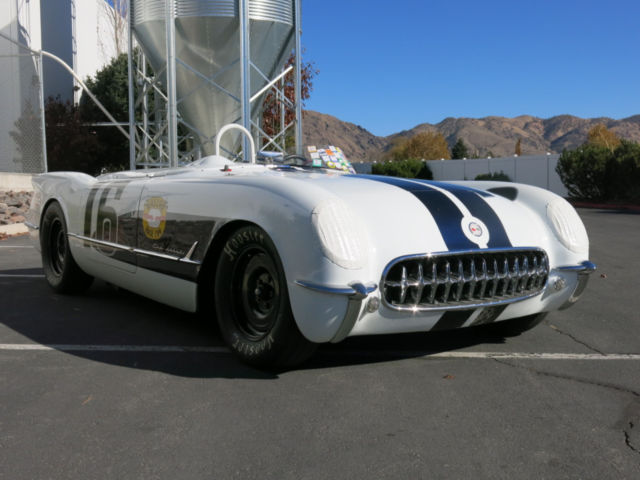 1955 Chevrolet Corvette Vintage Race Car - photo 6