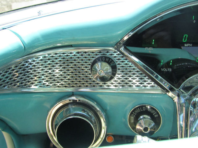 1955 Chevrolet Nomad - photo 12